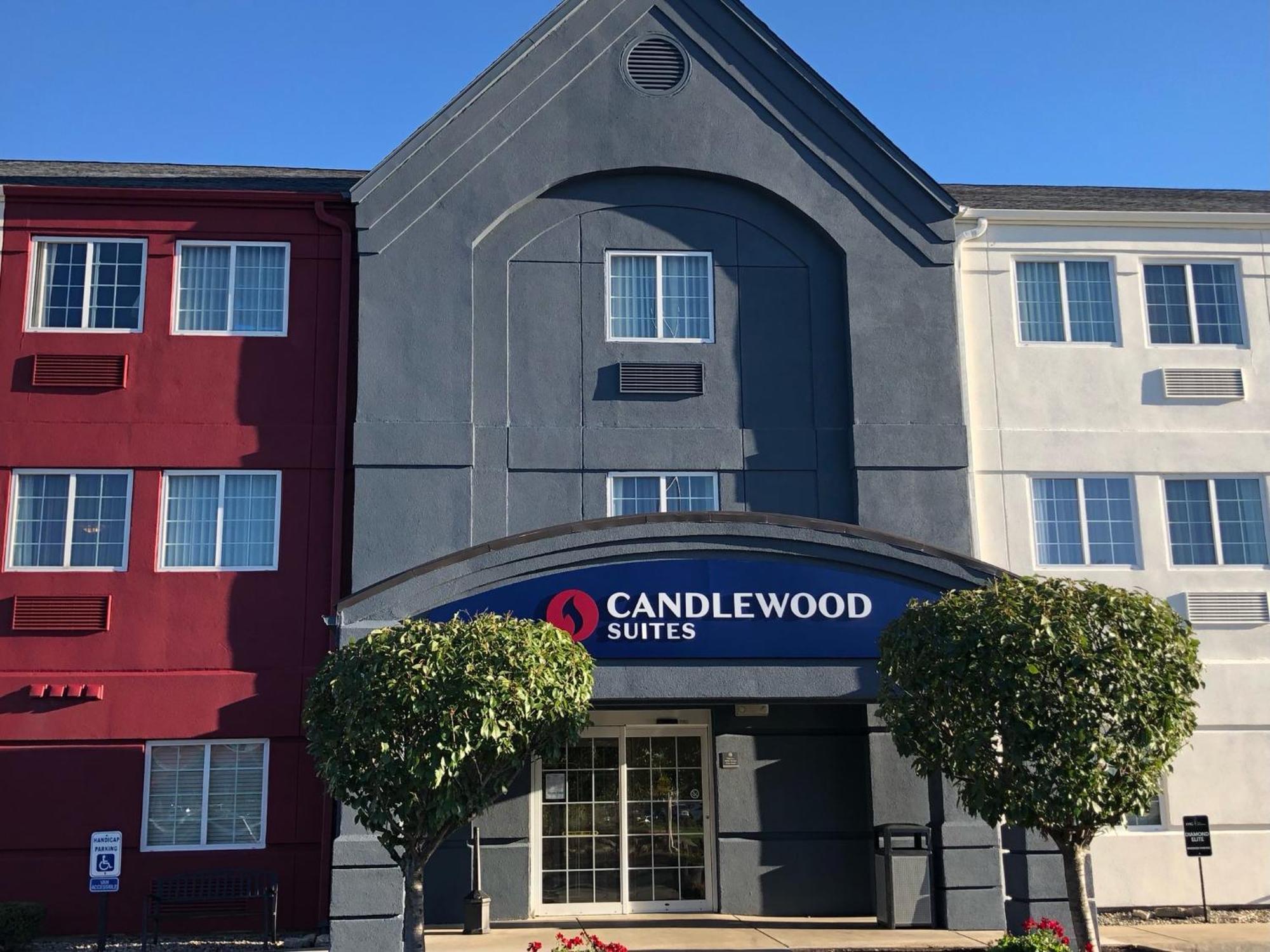 Candlewood Suites Fort Wayne - Nw By Ihg Екстер'єр фото