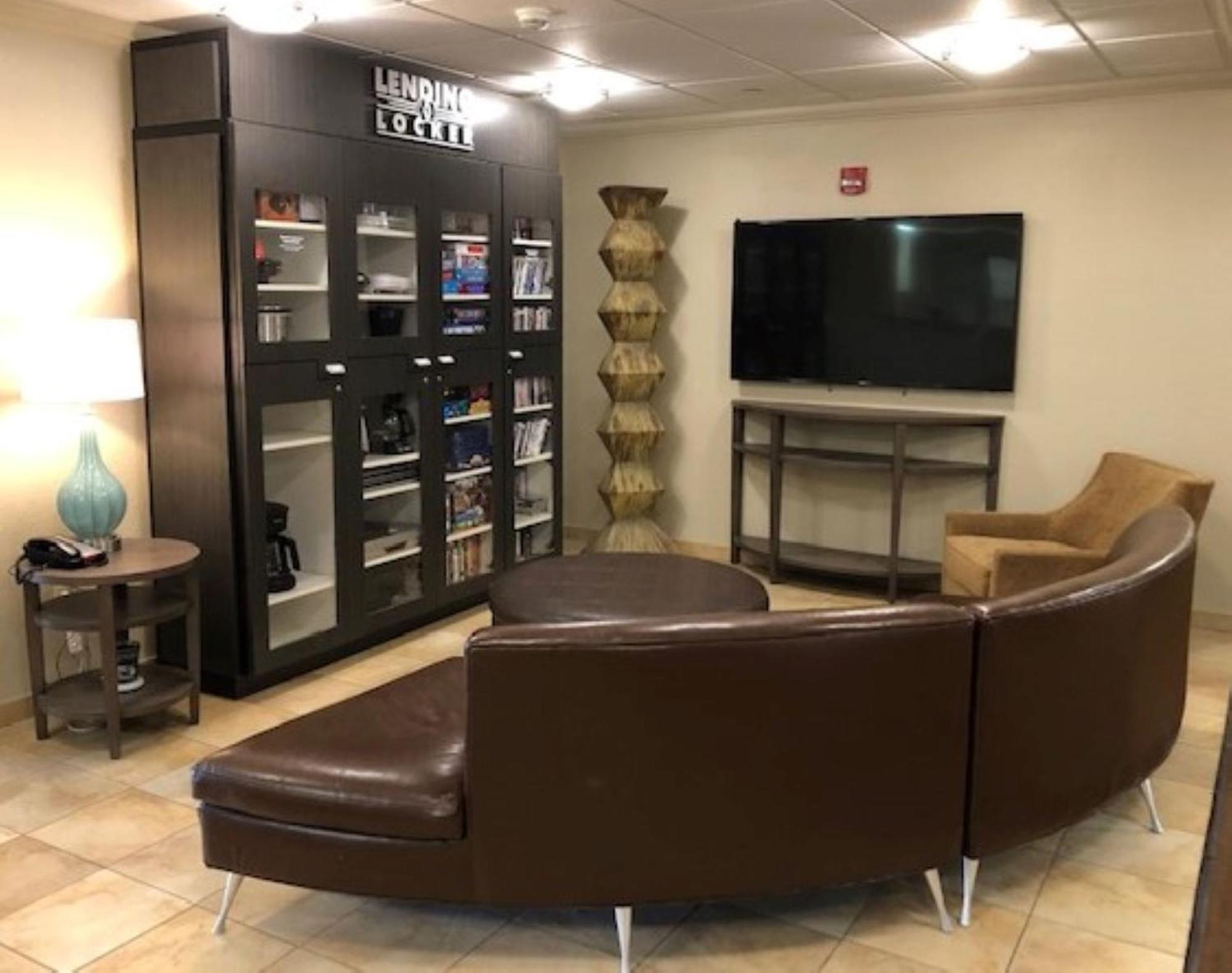 Candlewood Suites Fort Wayne - Nw By Ihg Екстер'єр фото
