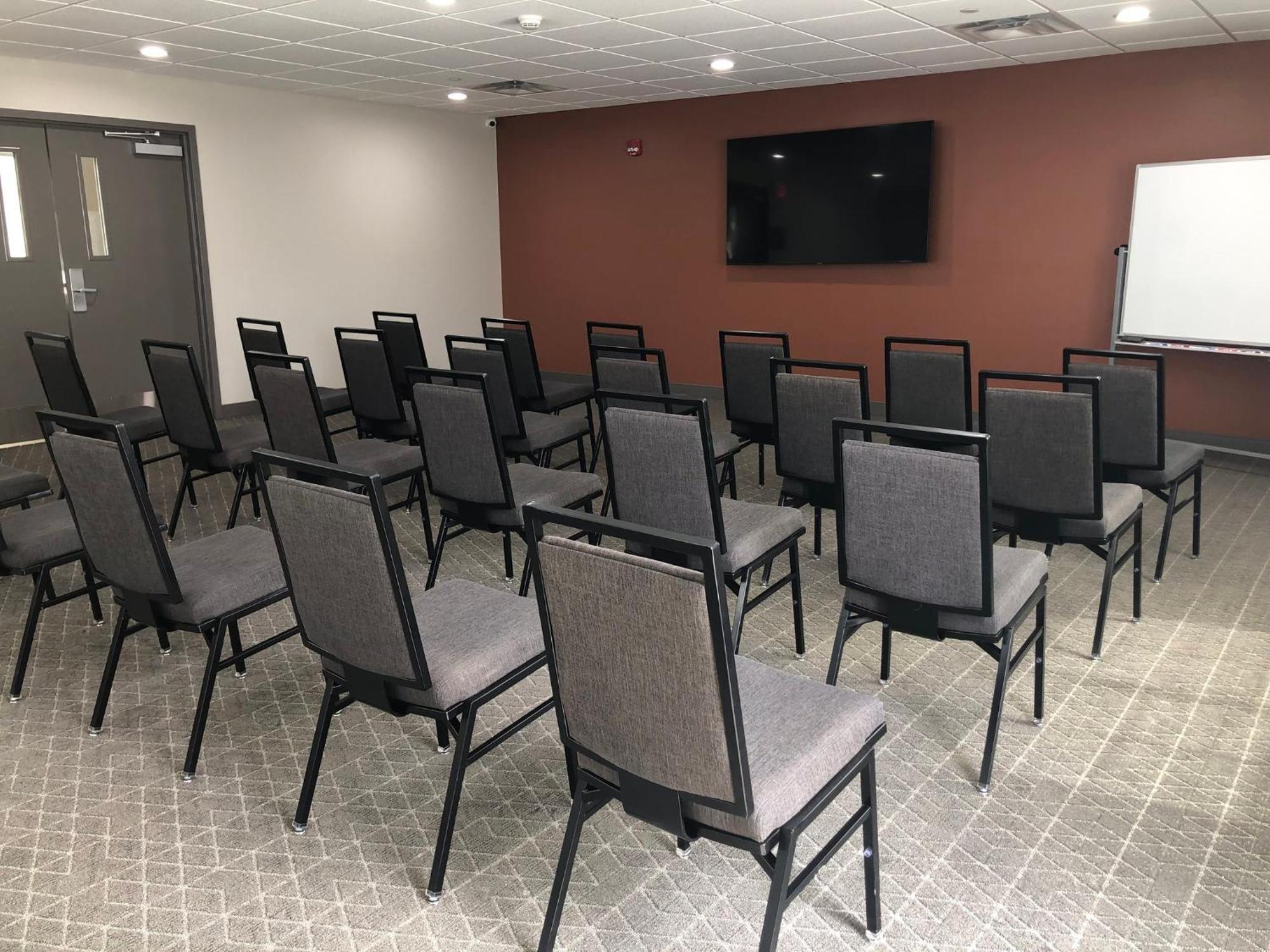 Candlewood Suites Fort Wayne - Nw By Ihg Екстер'єр фото