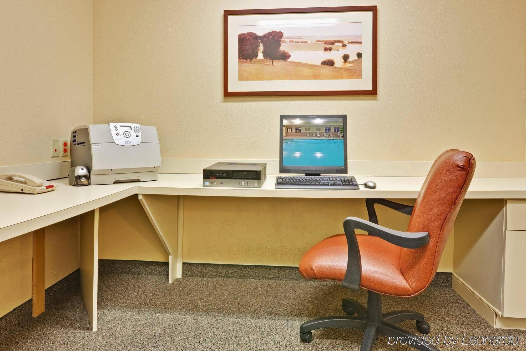 Candlewood Suites Fort Wayne - Nw By Ihg Екстер'єр фото
