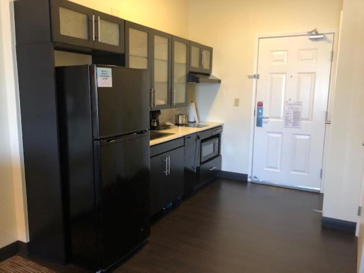 Candlewood Suites Fort Wayne - Nw By Ihg Екстер'єр фото